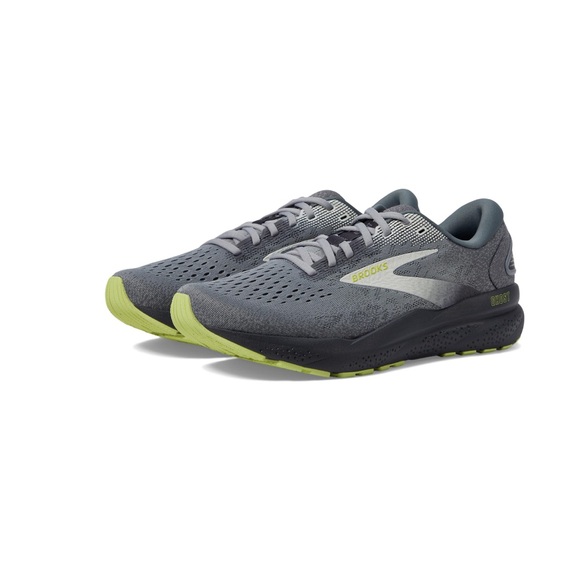 Brooks Ghost 16 sneakers.